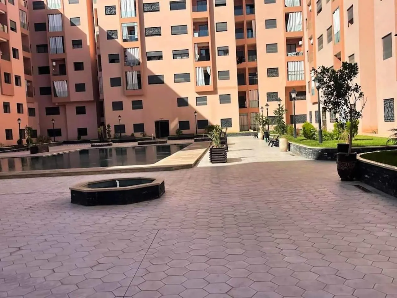 Luxury City Center Apartment Stay With 2 Pools Marrakesh 0*,