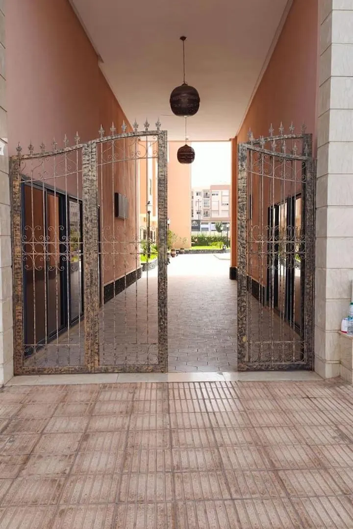 Luxury City Center Apartment Stay With 2 Pools Marrakesh