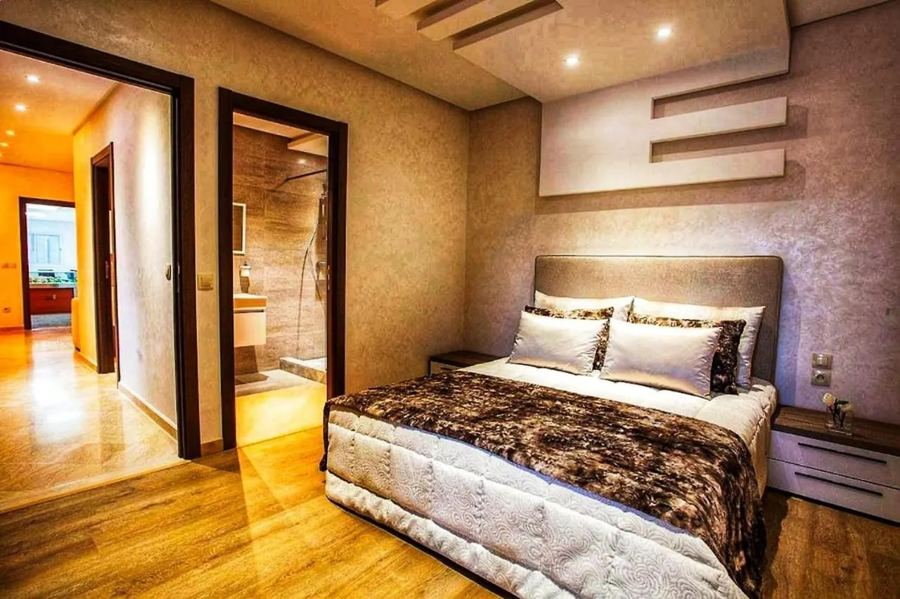Luxury City Center Apartment Stay With 2 Pools Marrakesh