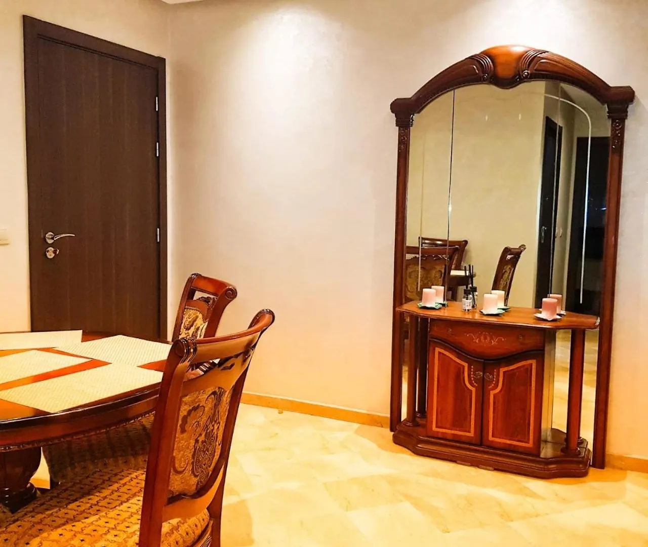 Luxury City Center Apartment Stay With 2 Pools Marakéš